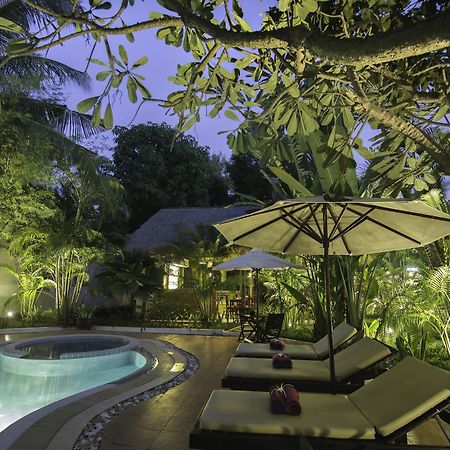 Angkor Yellow Villa Ciudad de Siem Riep Exterior foto