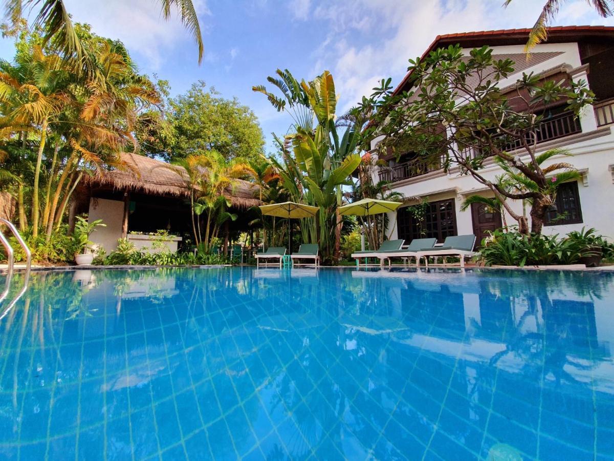 Angkor Yellow Villa Ciudad de Siem Riep Exterior foto